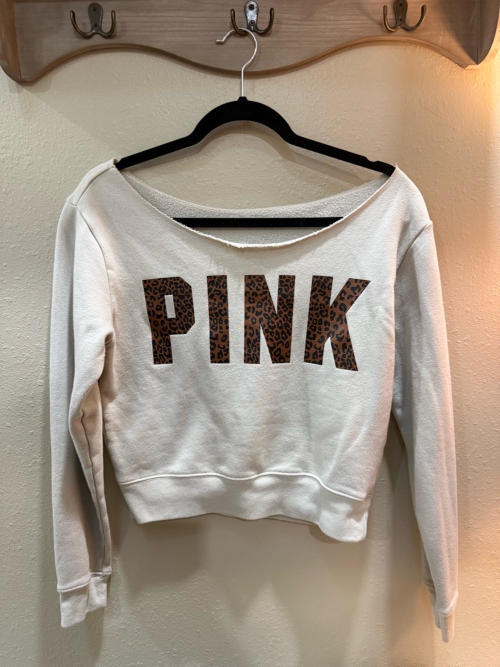 PINK Victoria's Secret Off-the-Shoulder Cream Sweatshirt with Leopard Logo